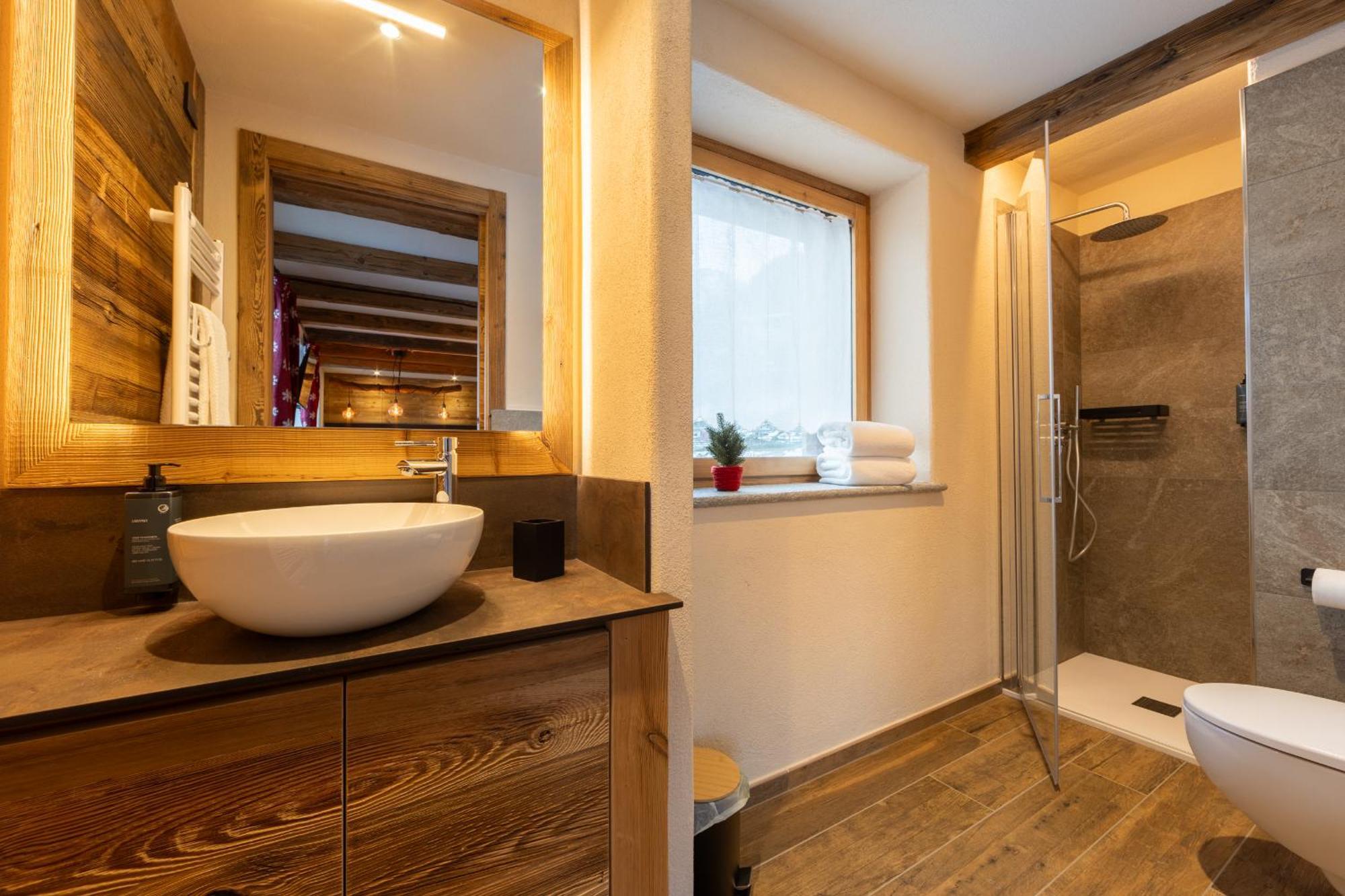 Les Reves Des Montagnards, Appartements De Charme Torgnon Exterior photo