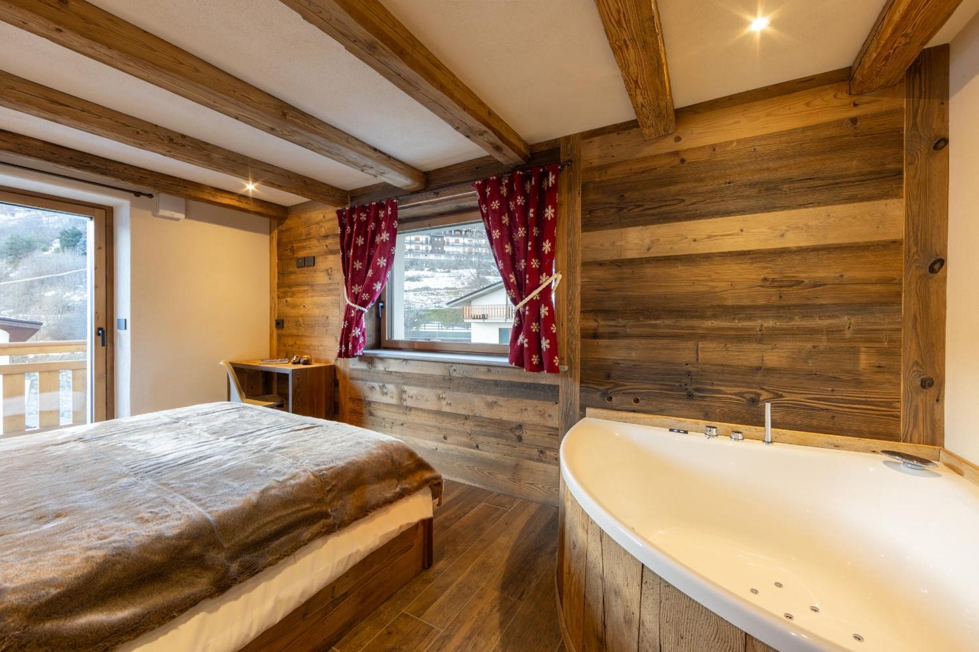 Les Reves Des Montagnards, Appartements De Charme Torgnon Exterior photo