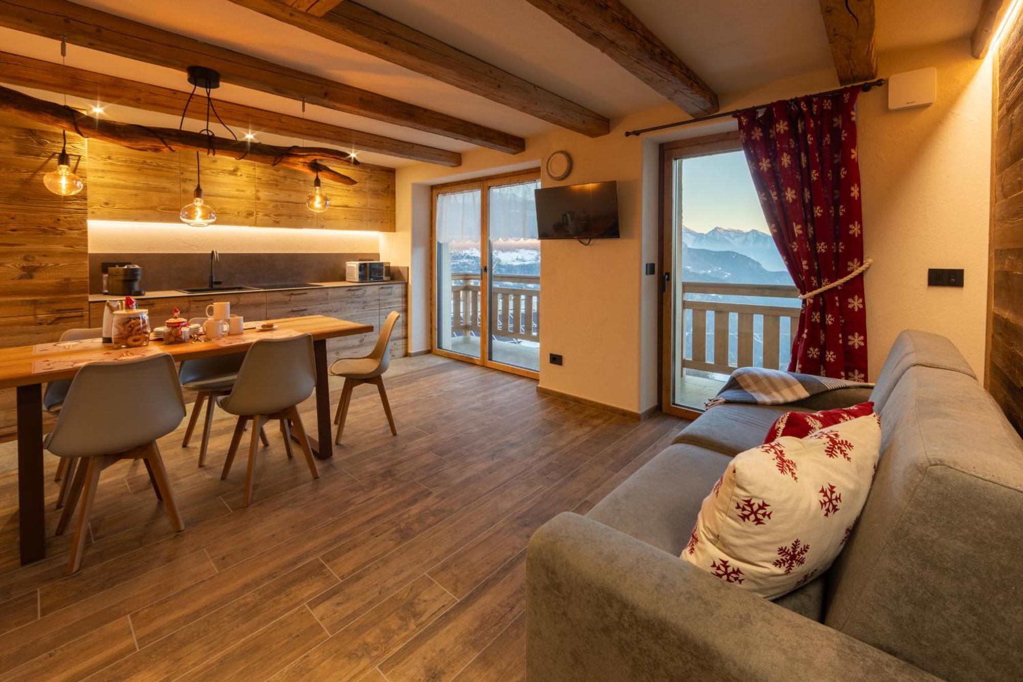 Les Reves Des Montagnards, Appartements De Charme Torgnon Exterior photo