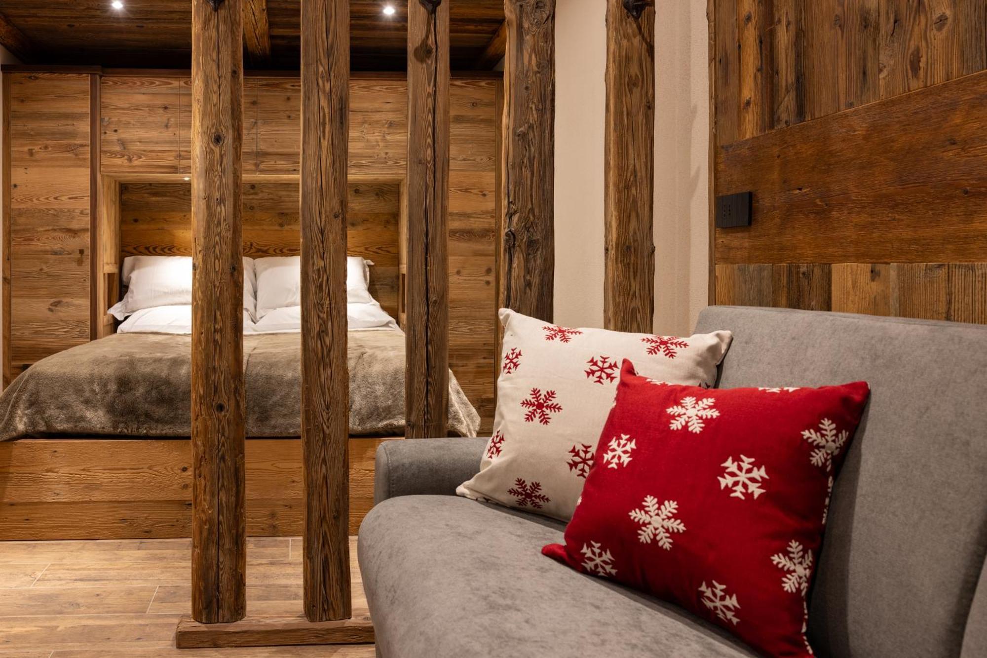 Les Reves Des Montagnards, Appartements De Charme Torgnon Exterior photo