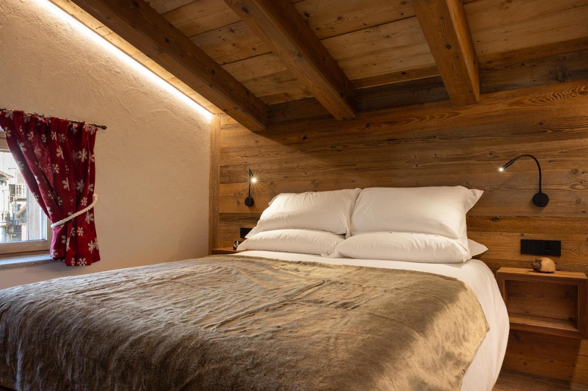 Les Reves Des Montagnards, Appartements De Charme Torgnon Exterior photo